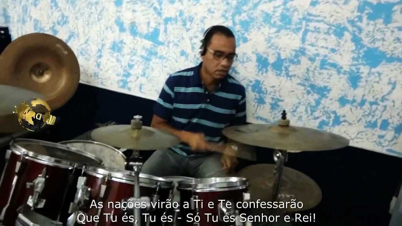 De eternidade a eternidade, Tu és Deus