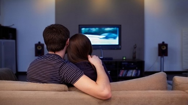 posso assistir filme pornografico com a minha esposa